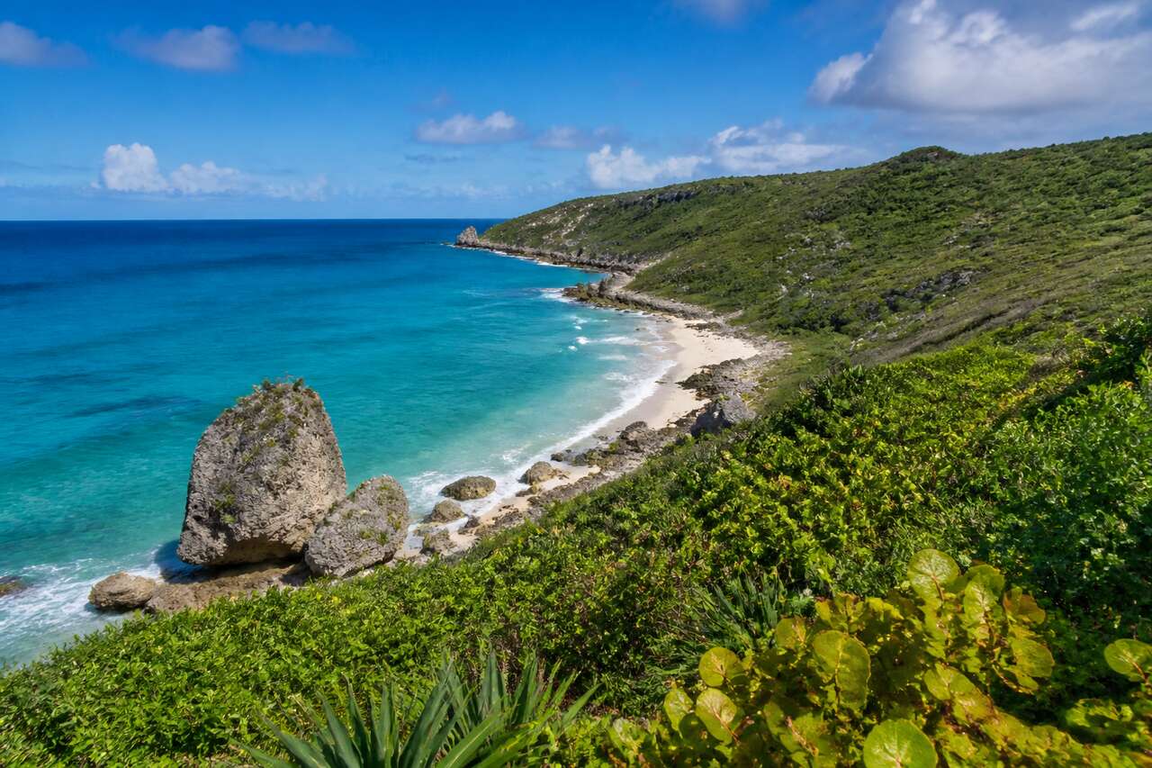 Excursion à la Désirade : guide complet pour découvrir cette île de Guadeloupe