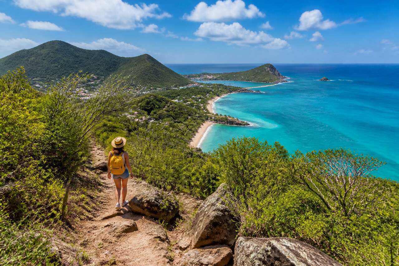 Trail et randonnée à Saint-Martin : les plus beaux parcours à découvrir