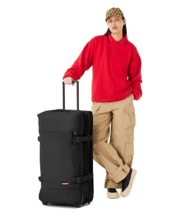 Découvrez notre test détaillé de la valise Eastpak Tranverz L en noir. Robustesse, style et performance : l'avis complet sur ce modèle prisé des voyageurs.
